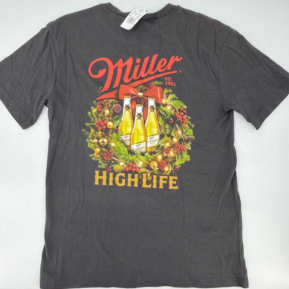Miller High Life Graphic T-Shirt Christmas Wreath Modern Mens Size‎ Small Gray